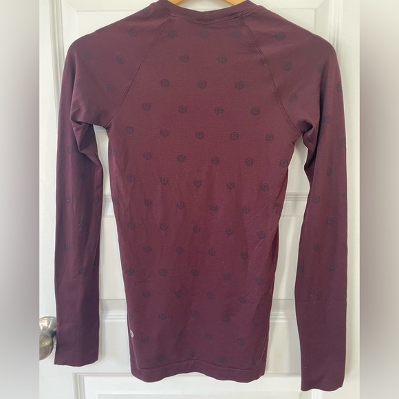 Lululemon Swiftly Tech Long-Sleeve Shirt, Maroon with black logos, Size 4 - Picture 5 of 7